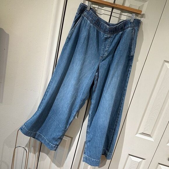 NWOT GAP UltraSoft Pleated Easy Baggy Jeans Drapey Tencel Wide Leg Elastic Waist - Picture 6 of 11